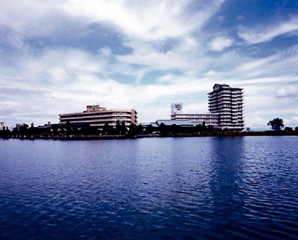 琵琶湖グランドホテル京近江 Otsu Bagian luar foto