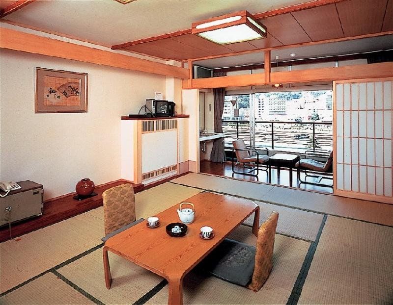 琵琶湖グランドホテル京近江 Otsu Bagian luar foto